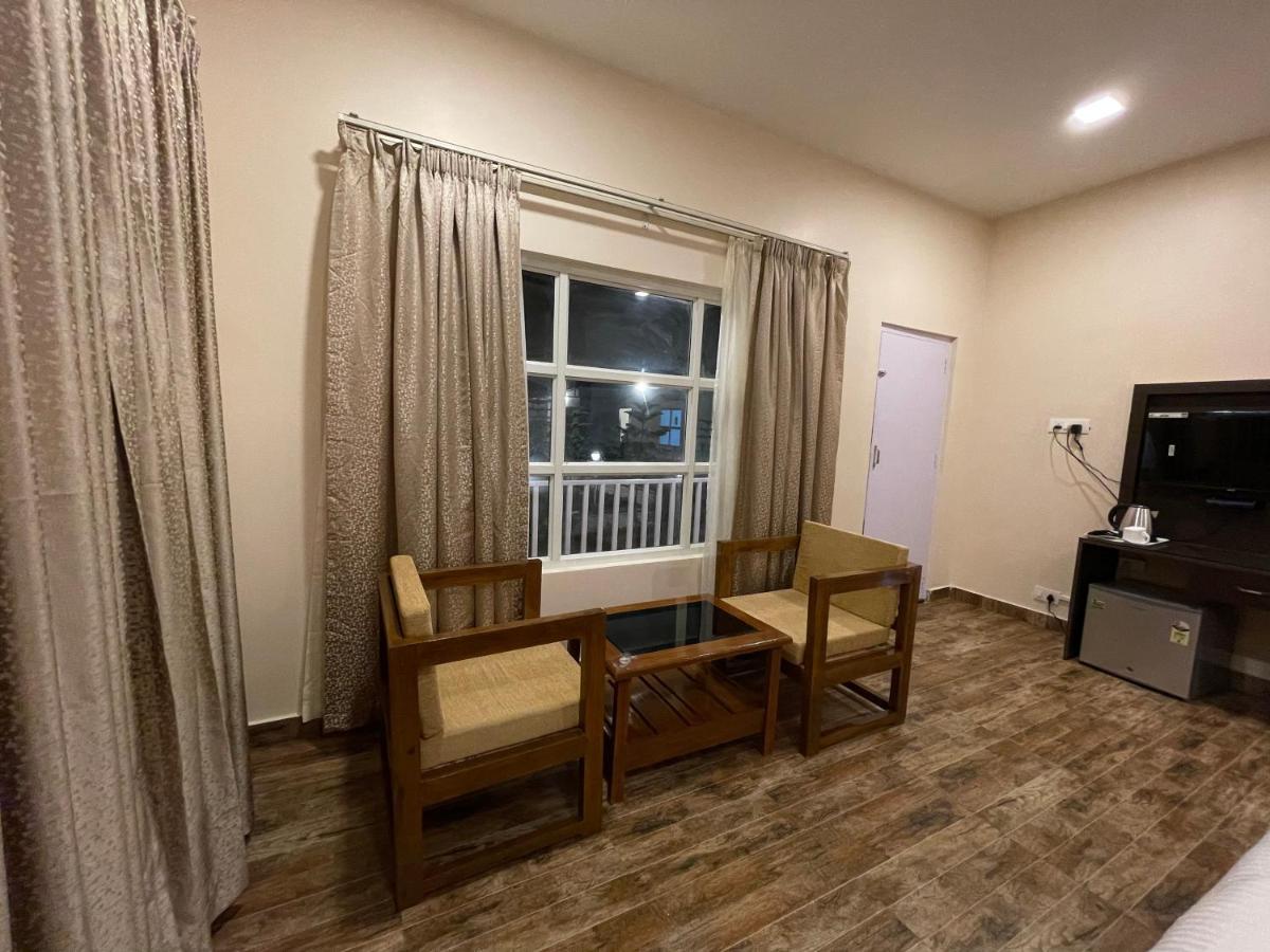 Jaldapara Forest Tourist Lodge Jftl Madari Hat Экстерьер фото