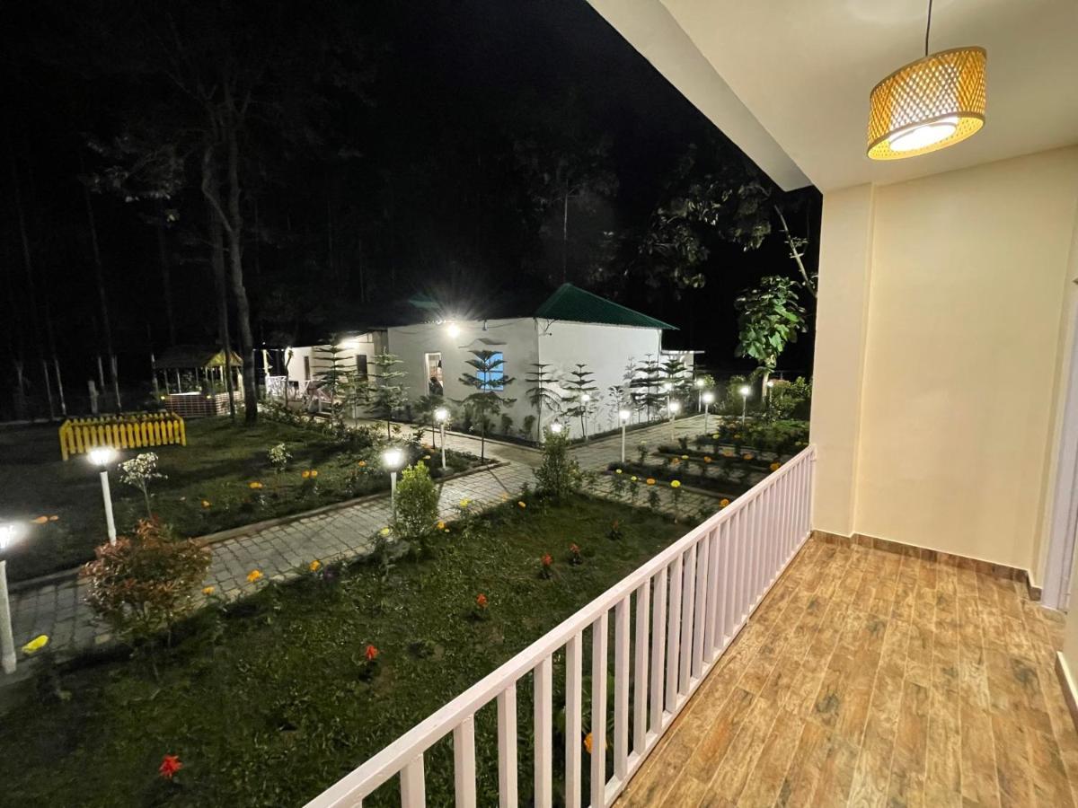 Jaldapara Forest Tourist Lodge Jftl Madari Hat Экстерьер фото