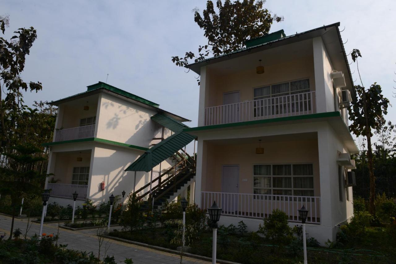 Jaldapara Forest Tourist Lodge Jftl Madari Hat Экстерьер фото